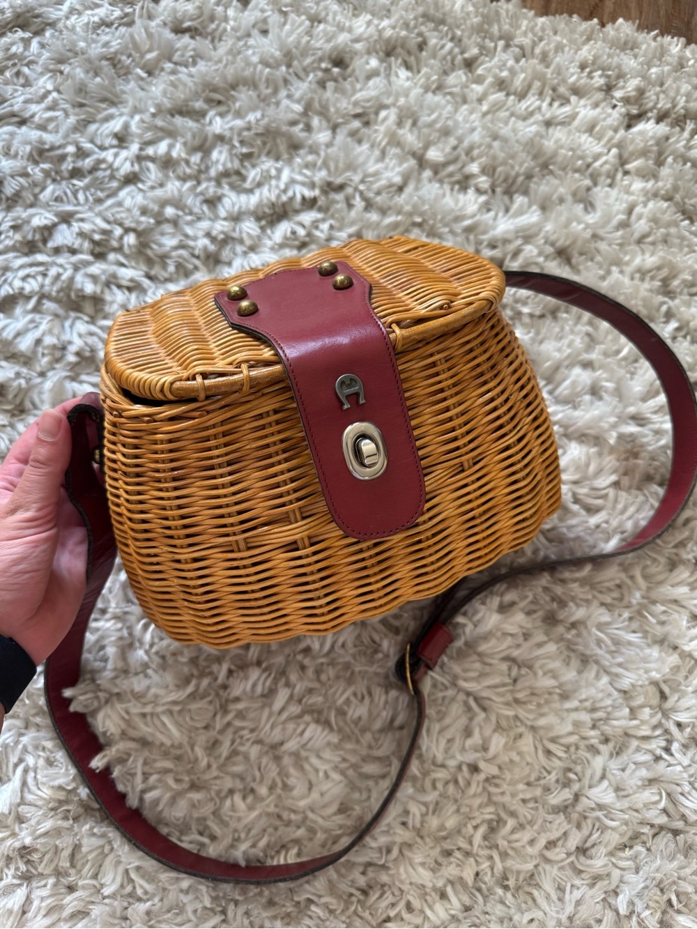 Vintage 1980s Etienne Aigner Woven Fishing Basket - Picture 2 of 9